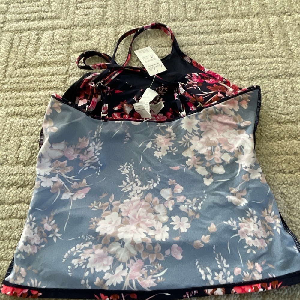 Cupshe Navy Floral Tankini Top with Pink and White Blossoms - Picture 5 of 6